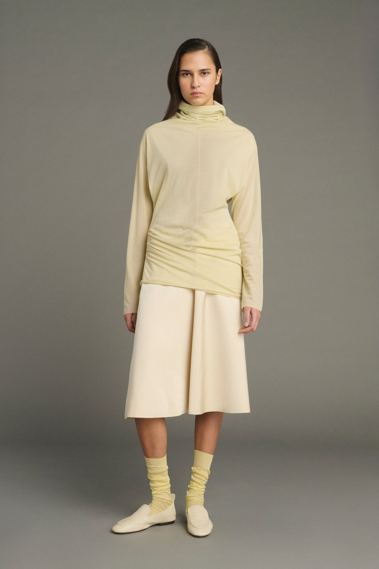 Mocasines Nine - Marfil - Cuero - Mujer