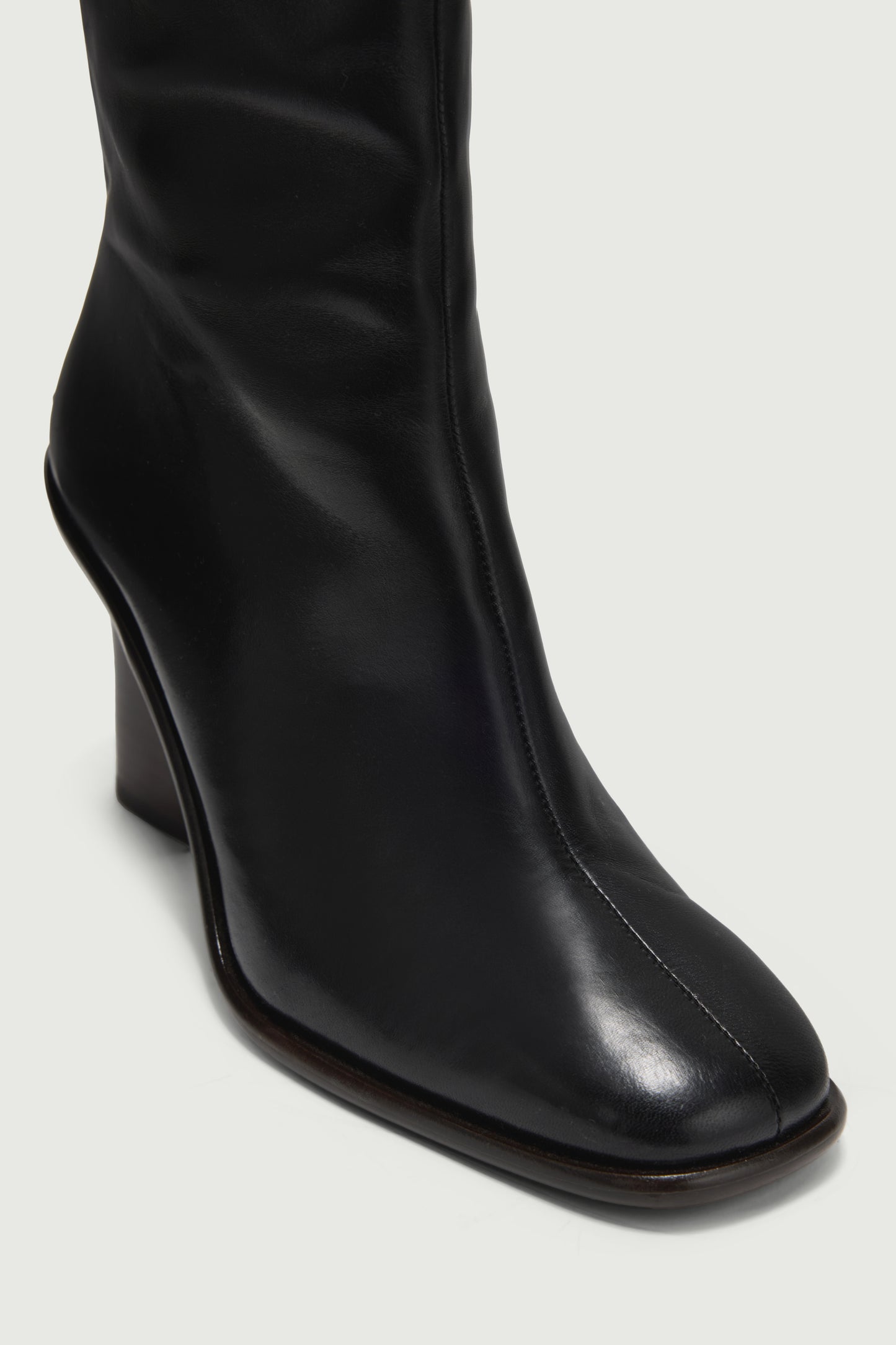 Botas Livia - Negro - Cuero - Mujer